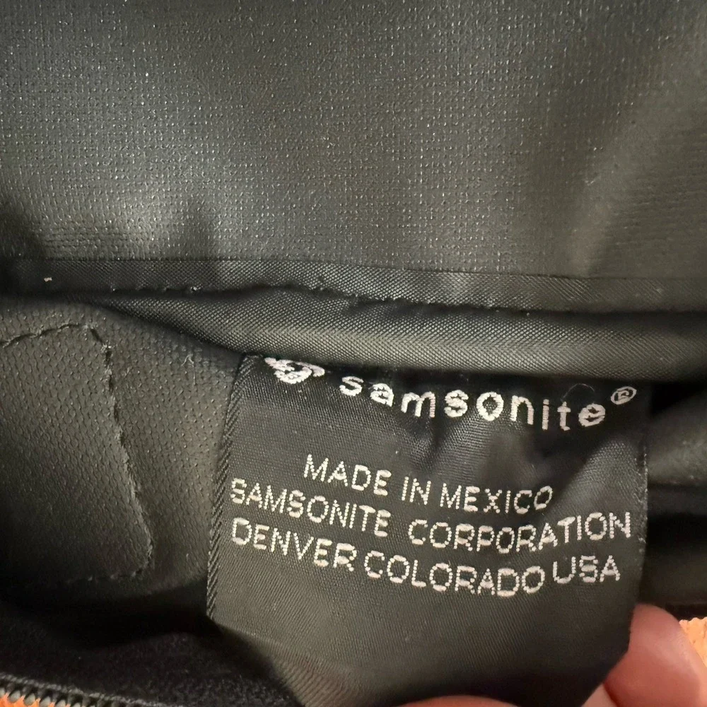 Samsonite Classic Business TSA Laptop Briefcase Shoulder Bag Travel 17x11.75